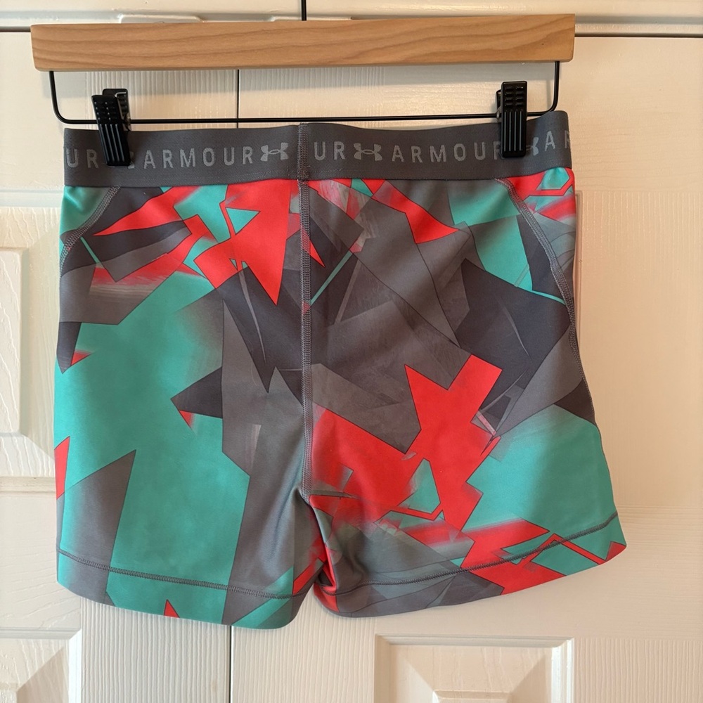 Under Armour Geometric Print Shorts